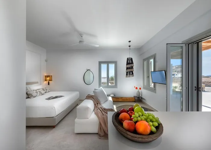 Frederica In Mykonos سوبر بارادايس بيتش