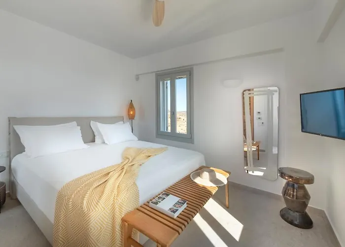 Frederica In Mykonos سوبر بارادايس بيتش