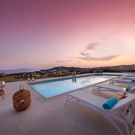 Villa Frederica In Mykonos Playa Super Paradise